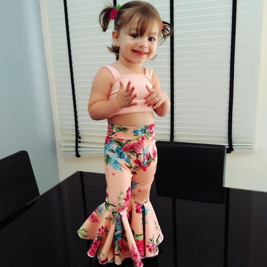 Conjunto de Dos Piezas: Blusa Estampada y Pantalón Acampanado para Niñas - Image 13