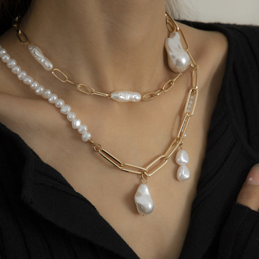 Collar Asimétrico de Perlas Imitadas - Diseño Moderno y Elegante