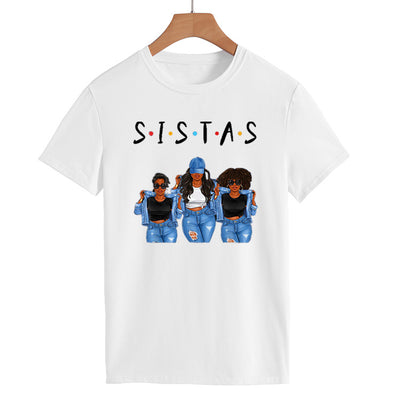 Playera Denim Sistas Three con Estampado Girly de Manga Corta - Image 14