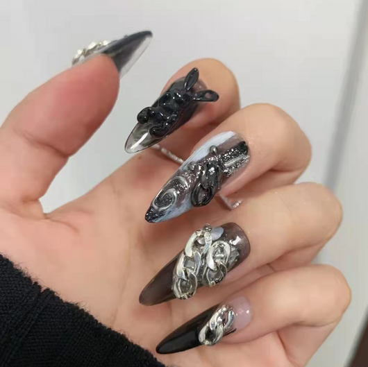 Uñas Postizas Dark Skull Rabbit - Image 3