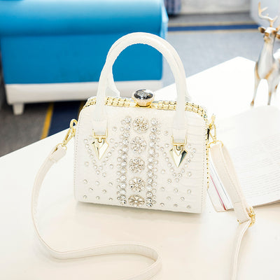 Bolso Bandolera Monohombro Mujer con Estampado Serpiente y Cierre Diamantado - Image 10