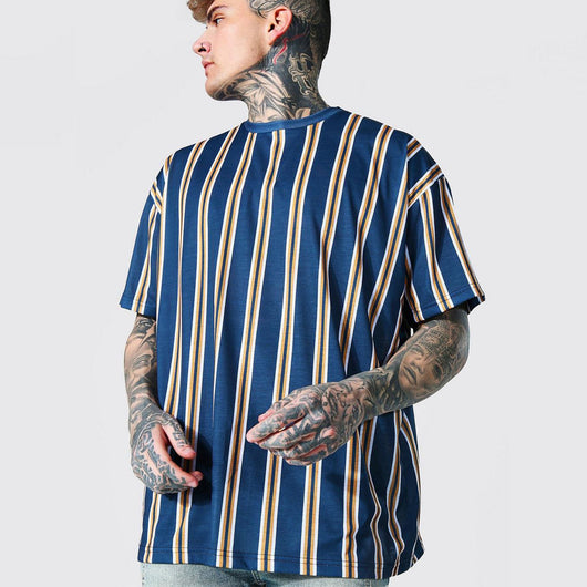 Camiseta Estampada 3D con Rayas Minimalistas - Image 16
