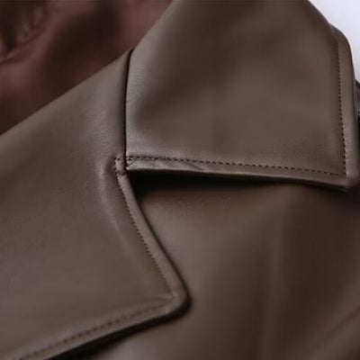 Abrigo de Cuero Extendido Diseño Francés Minimalista - Casual y Versátil - Image 5