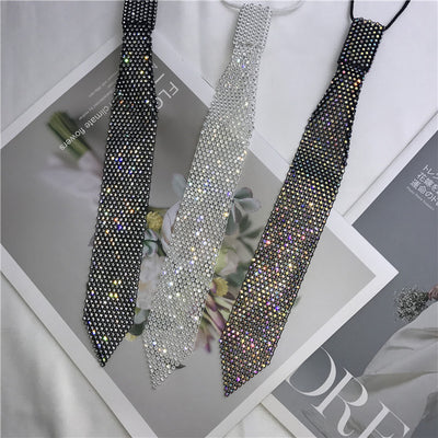 Blusa Elegante con Corbatín de Strass Brillante para Mujer - Image 14