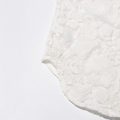 Conjunto Elegante: Blusa Bordada Transparente con Pantalón Talle Alto - Image 10