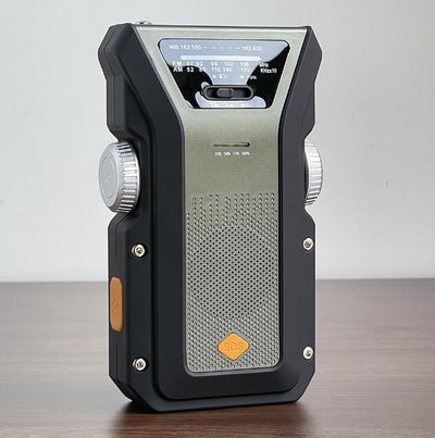 Radio Linterna Solar Multifunción con Carga Manual - Image 7