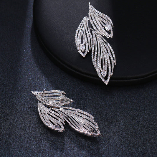 Aretes con Hoja de Circonitas Brillantes para Mujer