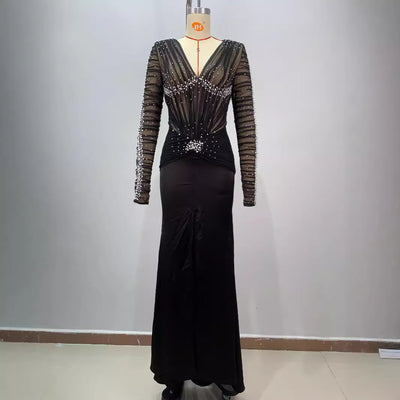 Vestido Formal Elegante con Escote Profundo y Abertura Frontal - Image 3