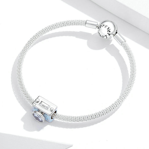 Pulsera de Plata Esterlina con Cámara Brillante y Cuentas