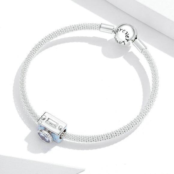 Pulsera de Plata Esterlina con Cámara Brillante y Cuentas