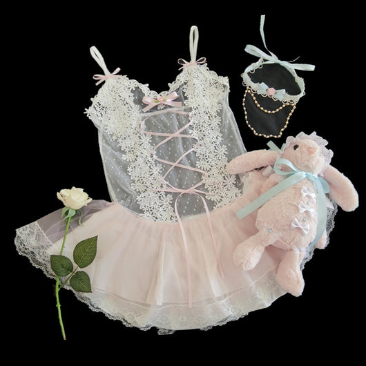 Bata Corta de Encaje y Malla Blanca - Diseño Sensual para la Noche - Image 6