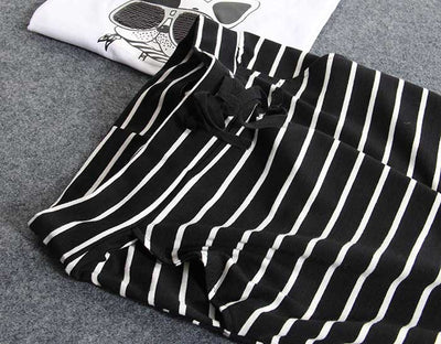 Falda Cintura Alta a Rayas Blanco y Negro con Bolsillos - Image 12