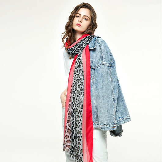 Pañuelo Multicolor de Algodón y Lino con Estampado de Leopardo y Rayas - Image 11