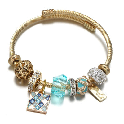 Pulsera de Acero Inoxidable con Dije Floral Mosaico Dorado - Image 9