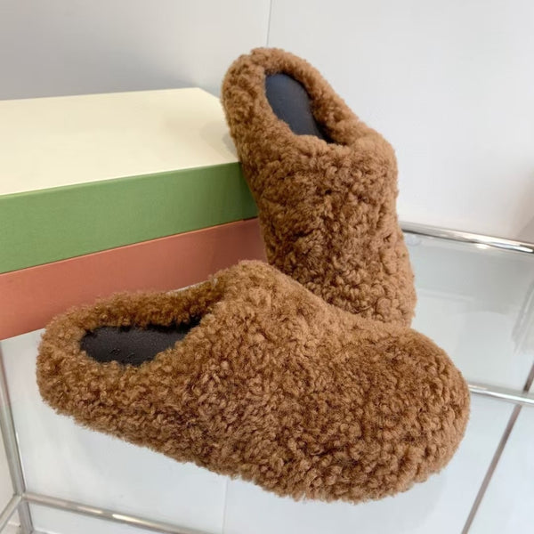 Pantuflas de Pareja Four Seasons con Punta Cerrada y Crin de Caballo