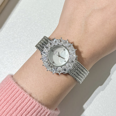 Reloj de Lujo Asequible para Mujer con Diamantes - Image 2