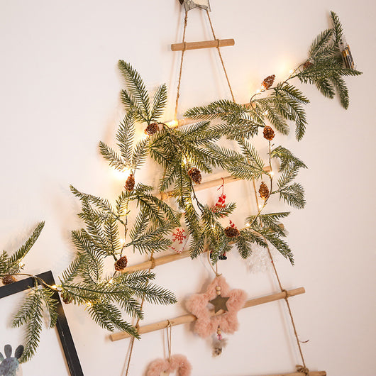 Lámpara de Pared LED con Decoración de Rattan y Agujas de Pino para Navidad - Image 9