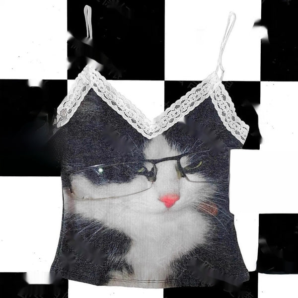 Chaleco Cropped V-Neck con Encaje y Estampado Animal - Diseño Desenfadado y Moderno
