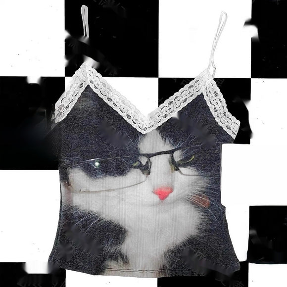 Chaleco Cropped V-Neck con Encaje y Estampado Animal - Diseño Desenfadado y Moderno