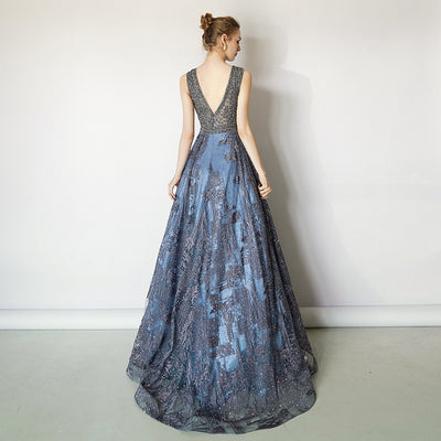 Vestido Largo Elegante con Escote V - Diseño Sofisticado y Favorecedor - Image 9