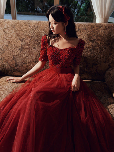 Vestido de Novia Rojo Vino Elegante Slim Fit con Espalda Descubierta - Image 9
