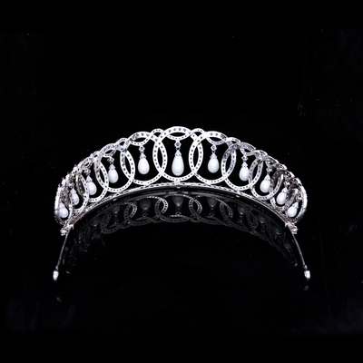 Corona Nupcial de Circonitas Reales - Image 15