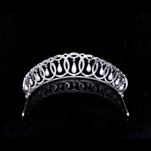Corona Nupcial de Circonitas Reales - Image 15