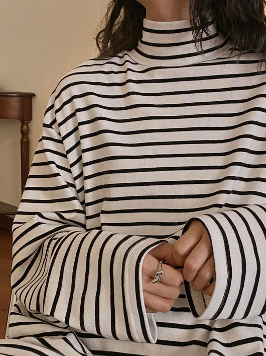 Camiseta Suelta a Rayas de Manga Larga para Mujer - Image 18