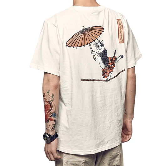 Playera Estampada Gato Acróbata para Hombre - Image 4