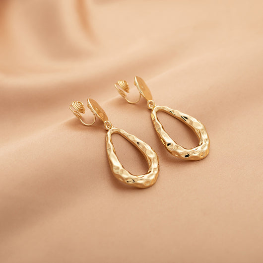 Aretes Colgante Gota de Agua Hueca Dorados Estilo Fashionable - Image 10