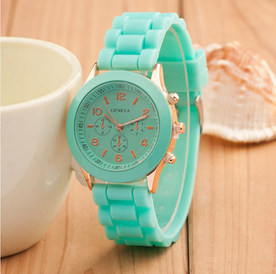 Reloj de Pareja de Silicona - Diseño Trendy para Hombre y Mujer - Image 8