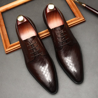 Zapatos de Cuero para Hombre con Patrón de Piedra Grabada - Image 4
