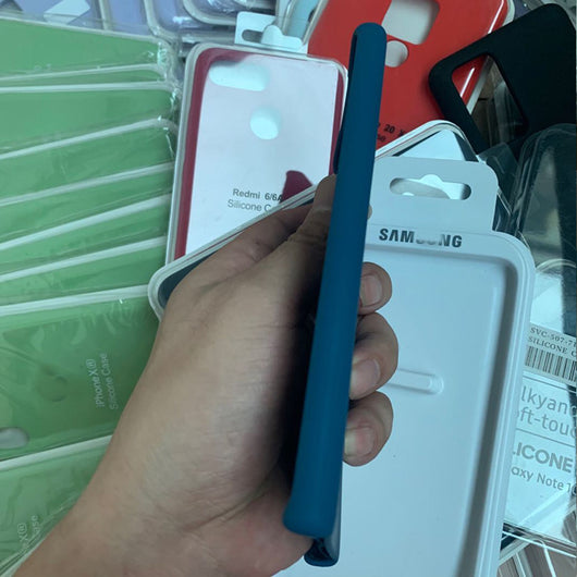 Funda de Silicona Líquida con Protección Total para Móvil - Image 9