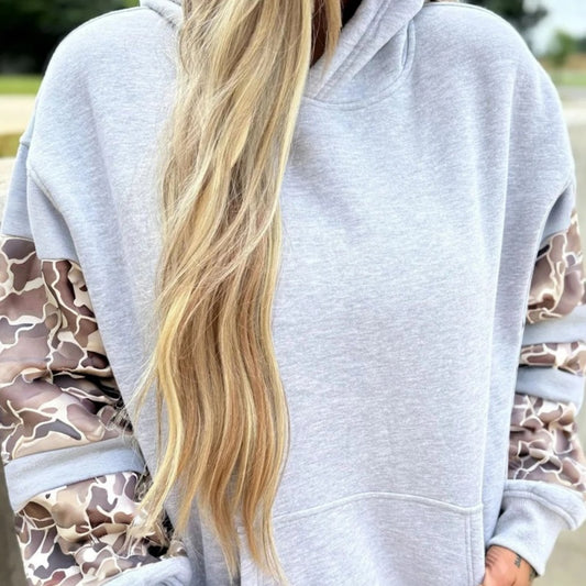 Sudadera Oversize Gris Camuflado con Mangas Asimétricas Talla Grande