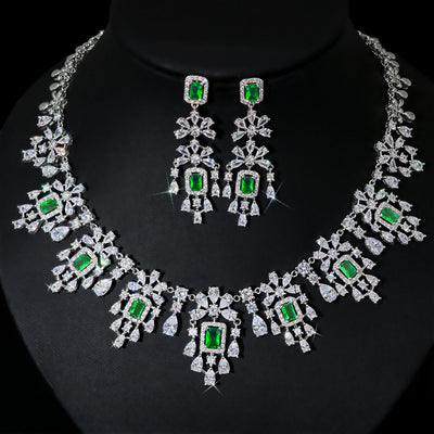 Conjunto de Collar y Aretes Retro Cuadrados con Circones Europeos y Americanos - Image 4