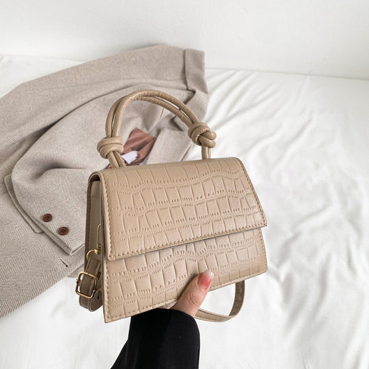 Bolso Axilar Minimalista para Mujer - Diseño Exclusivo y Funcional - Image 12