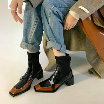 Botines Cortos para Mujer con Tacón Grueso y Hebilla Bicolor - Image 10