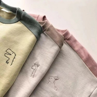 Conjunto de 2 Piezas de Sudaderas con Animales Bordados y Colores Contrastantes para Niños y Niñas - Image 9