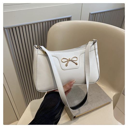 Mochila Ejecutiva para Mujer con Textura en Hombros - Image 10
