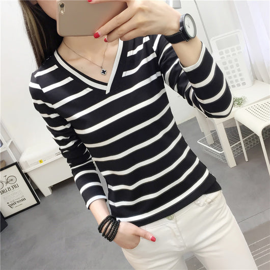 Blusa Cuello V Manga Larga Estilo Coreano - Image 4