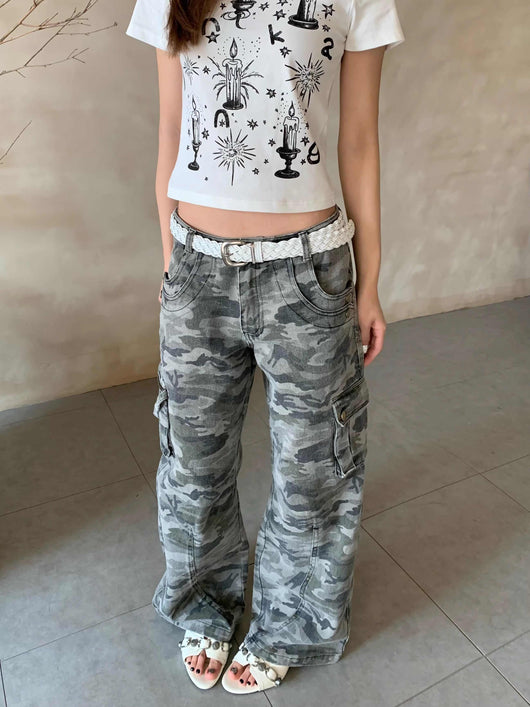 Overol Denim Camuflado con Bolsillos 3D y Cierre - Image 11