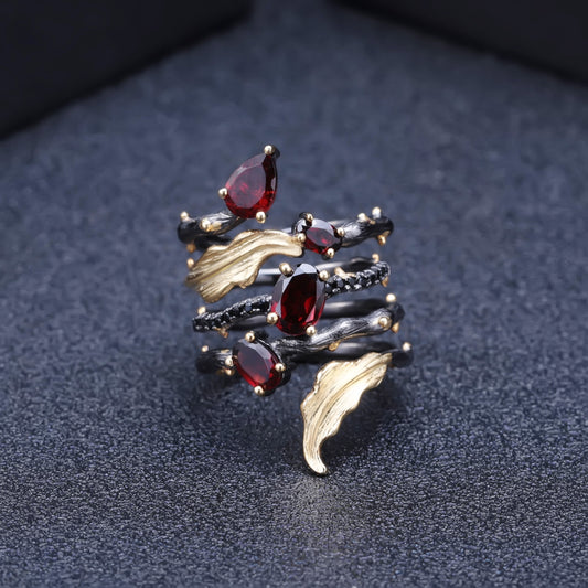 Anillo Personalizado con Gemas Incrustadas Diseño Exclusivo