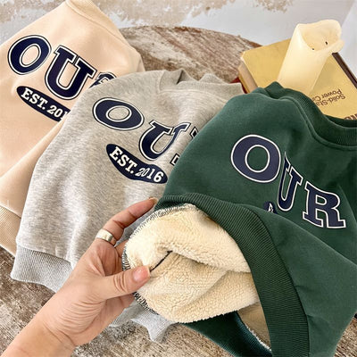 Conjunto de Sudadera y Pantalón Infantil Estilo Moderno para Otoño e Invierno - Image 2