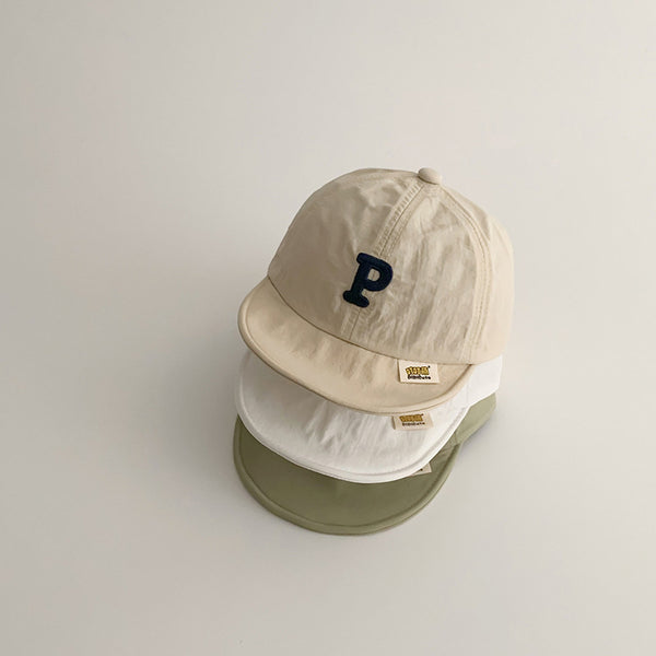 Gorra Infantil con Protección Solar - Diseño Alfabeto