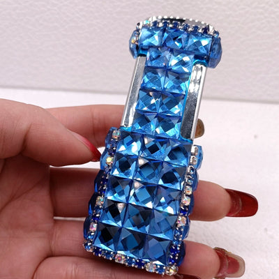 Encendedor Recargable para Dama con Diamantes y Protección Antiviento - Image 24