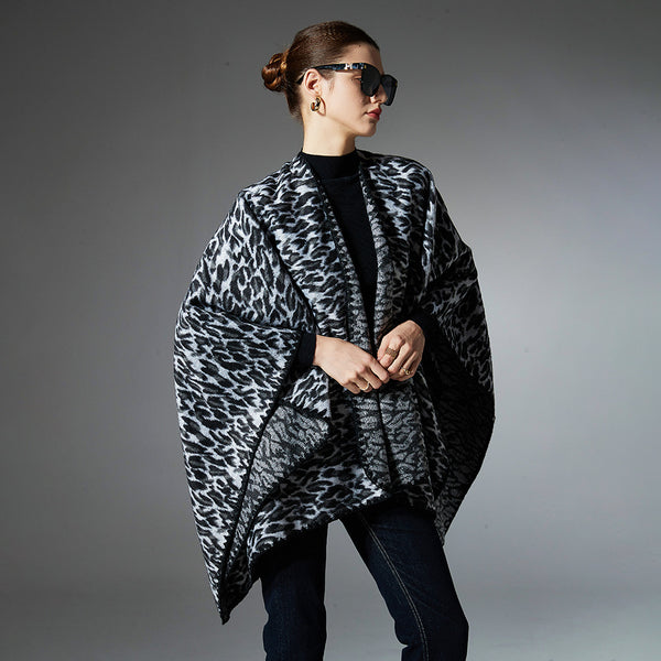 Chal Cruzado Estampado Leopardo Negro - Versátil para Primavera, Otoño e Invierno