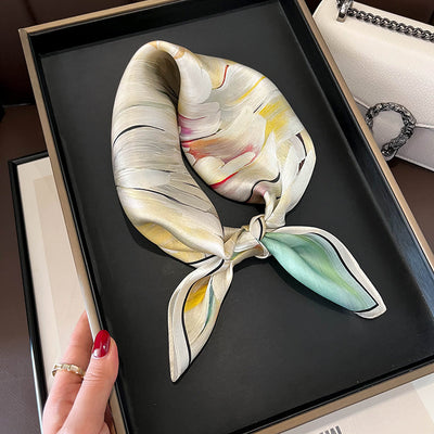 Pañuelo de Seda Beige Cuadrado para Mujer - Versátil y Fácil de Combinar - Image 30