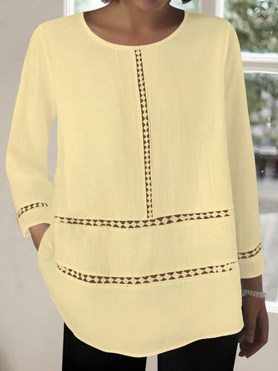 Blusa Semitransparente con Cuello Redondo y Detalles Calados - Image 10