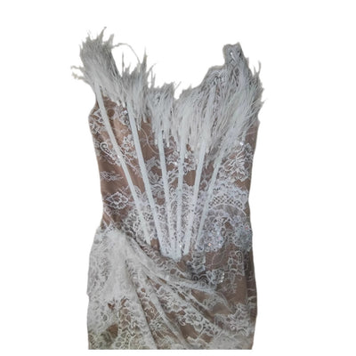 Vestido de Fiesta Elegante con Escote Tubo y Abertura Alta - Image 4