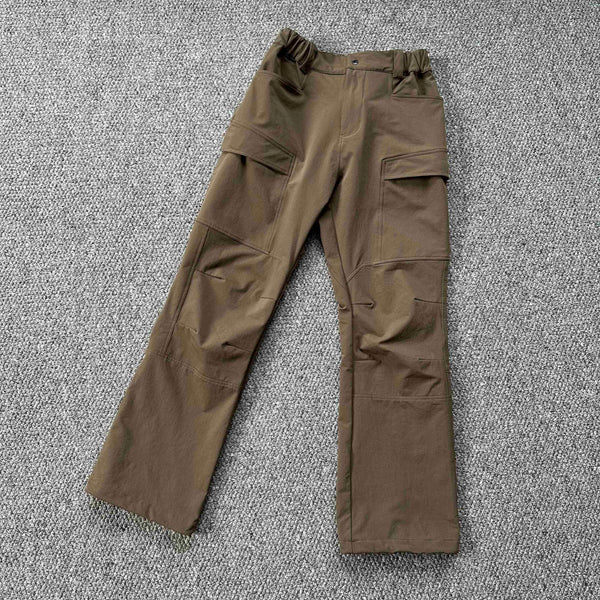 Pantalón Deportivo Soft Shell con Múltiples Bolsillos y Cordón Ajustable